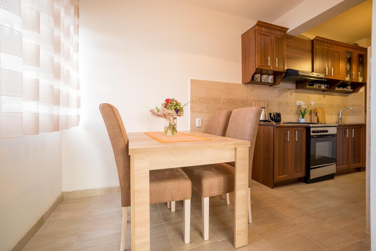 Apartman Andjela Tivat Bagian luar foto